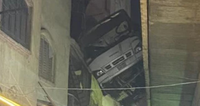 انقلاب أتوبيس بالدائري وإصابة 5 اشخاص .. تفاصيل الحادث